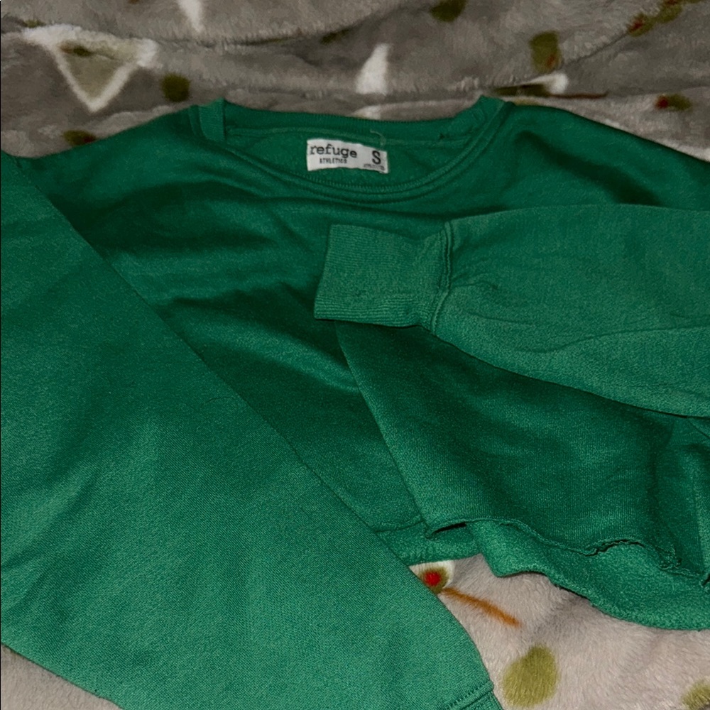 Refuge Emerald Green Pullover